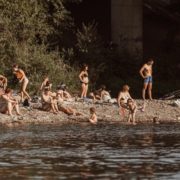 В Івано-Франківську заборонили купатися в міській річці, за кілька днів там потонули три людини