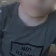 4-річний хлопчик застряг у дитячій гірці (відео)