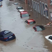 Зливи у Бельгії перетворили дороги на річки, є загиблі