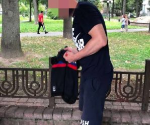 В Івано-Франківську затримали агресивного та нетверезого молодика у футболці з прапором РФ