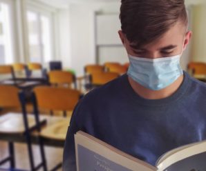 “Дистанційка” чи вакцинація: чому українські вчителі ігнорують щеплення від COVID