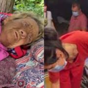 З травмою ніг вмирала на вулиці: жінка майже місяць лежала під деревом і просила допомоги (відео).