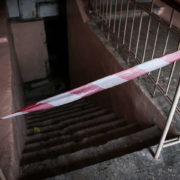 На Франківщині у підвалі будинку виявили тіло жінки