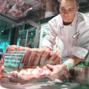 В Україні виявили небезпечне м’ясо: названо виробника