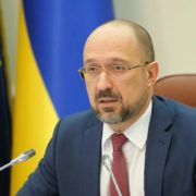 “Є альтернатива”: Шмигаль оцінив можливість введення тотального локдауну в Україні