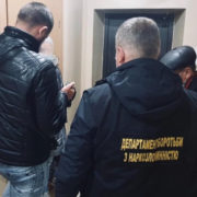 Збували амфетамін: в Івано-Франківську затримали злочинну групу (ФОТО)