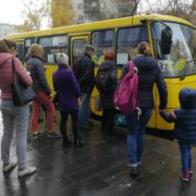 У «червоних» зонах обмежують пасажирські перевезення: нові правила та які штрафи очікують українців