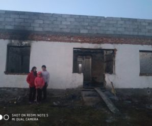Небайдужих просять допомогти родині з Франківщини, у якої згоріла хата