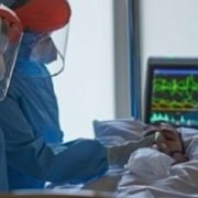 “Штам “Дельта” почав заражати повторно, вірус руйнує останню ілюзію”: лікарі про жахливі прояви хвороби
