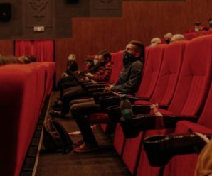 В Івано-Франківську школяр застряг в кріслі кінотеатру: як рятували дитину (фото)