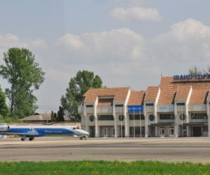 Показали, як зараз виглядає аеропорт в Івано-Франківську: “будівля тримається на чесному слові”