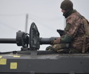 У США є чотири тижні, щоб зупинити вторгнення російських військ до України — CNN