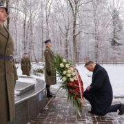 Президент Дуда відвідав меморіал у Чорному лісі в околицях Івано-Франківська