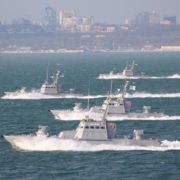 ВМС України готові до провокацій Росії у Чорному та Азовському морях. Напередодні РФ заблокувала ці акваторії