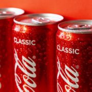 Мережі супермаркетів Novus та Varus знімають з продажу всю продукцію Coca-Cola