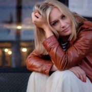 Донька актора-путініста Машкова засудила батька та закликала росіян зупинити війну