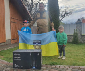 Двоє братиків з Прикарпаття віддали захисникам України гроші, які збирали на гіроскутер