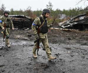 В Бучі волонтери сотнями збирають tiла застрелених людей: сюди вперше довезли гуманітарку