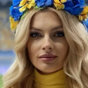 “Як ти з цим дияволом плануєш далі жити?”: дружина українського футболіста звернулась до жінок російських ґвалтівників