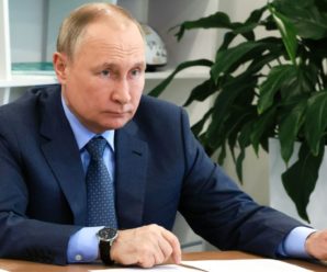 Путін підписав закон про відміну вікової межі для контрактників