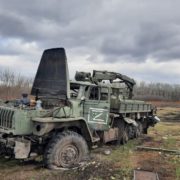 Мінус 400 окупантів за добу: нові дані втрат РФ на війні в Україні