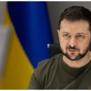 Зеленський запропонував ВР продовжити воєнний стан в Україні