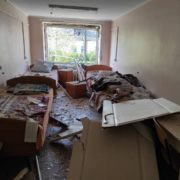 Росіяни вдарили по лікарні у Оріхові Запорізької області. ФОТО