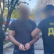 В Івано-Франківській області поліцейські затримали злодія у законі Мамуку із санкційного списку РНБО