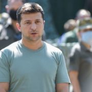 Зеленський звільнив від сплати військового збору захисників України