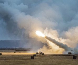 Військовий експерт пояснив, чому партнери масово не постачають Україні системи залпового вогню