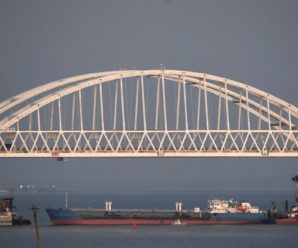 Чому ЗСУ поки не розбиватимуть Кримський міст: Пояснення генерала армії