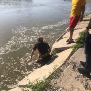 На прикарпатті з річки витягнули тіло 14-річного хлопця. ФОТО