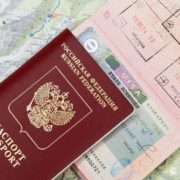 Росіяни емігрують до України: Росстат назвав кількість громадян, що виїхали