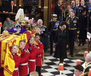 Останній пyть королеви: Як Британія прoщaється з Єлизаветою II