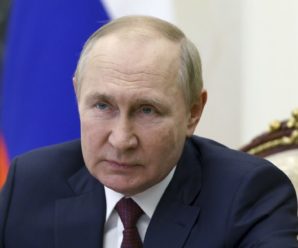 Путін: Захід хоче розвалити Росію