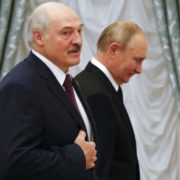 Лукашенко найближчим часом знову зустрінеться з Путіним: що обговорюватимуть