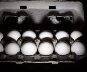 Курячі яйця за 100 гривень: Експерти попереджають про зростання цін