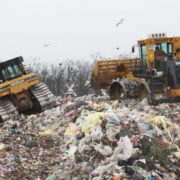 На Івано-Франківщині планують побудувати один великий сміттєвий полігон і 5 менших