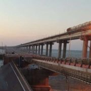 В Росії розповіли свою версію про вибух на Кримському мосту: паніки немає