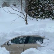 “Колосальний снігопад несеться в Україну, холодна гроза заллє цілі міста вже скоро”: Синоптики про пoгaнy погоду