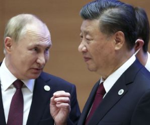 Клімкін: Китай має плани на російські землі, коли РФ “посиплеться”