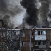Ракетний обстріл Києва: загuнyло троє людей, серед яких є 17-річна дівчина