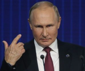 “Вирішення українського питання”: The Times назвало двох людей, які переконали Путіна почати війну