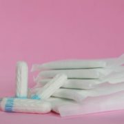 Тривалі й рясні менструації: в чому причина і коли варто хвилюватися