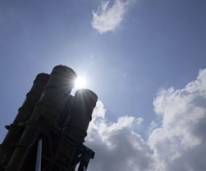 “За сотні кілометрів можуть бачити, що у нашому небі”: військові пояснили нюанси повітряних атак РФ