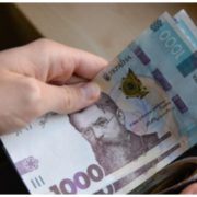 Українцям в червні підвищать пенсії: якою буде надбавка