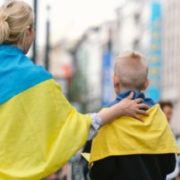 Тисячам українських біженців Чехія вказала на двері: Причина