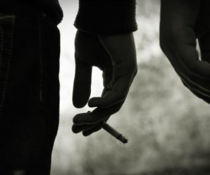 В Україні хочуть зробити паління “максимально некомфортним”: що МОЗ готує для курців