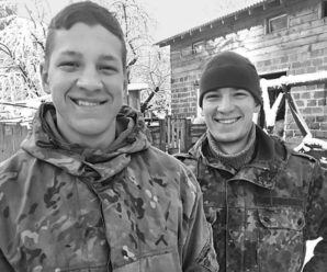 Двом братам з Івано-Франківщини Зеленський посмертно присвоїв звання “Герой України”