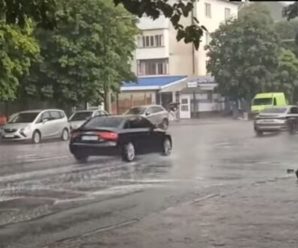 Дощі з грозами та ураганний вітер: Синоптик Діденко попередила про погоду у понеділок, 31 липня